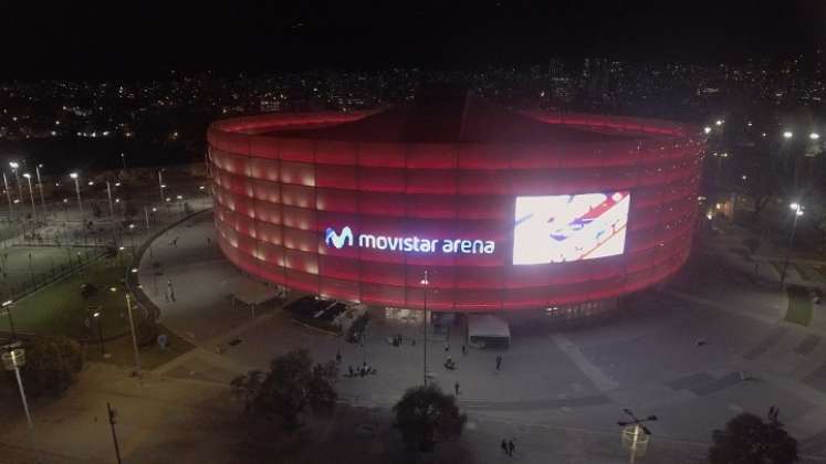 El Movistar Arena, en Bogotá, se vistió de rojo.