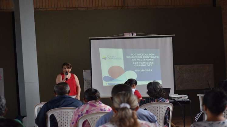 La charla informativa tuvo lugar en el Colegio Sagrado Corazón de Jesús. /Foto: Cortesía/ La Opinión 