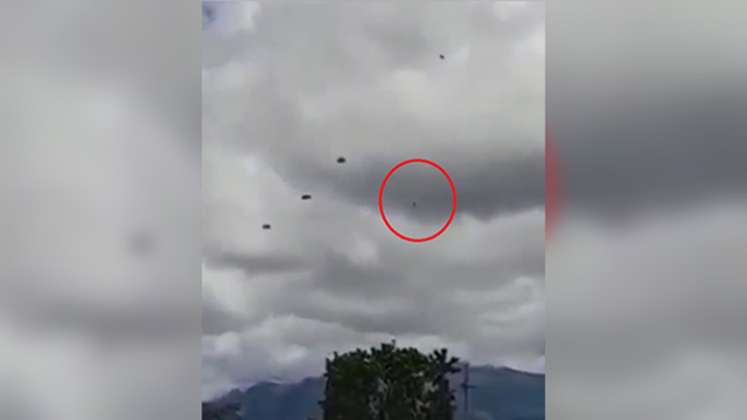 Soldado se salvó de morir al no abrirse su paracaídas./Foto: video