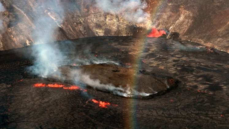 Las erupciones frecuentes del volcán Kilauea lo convirtieron en un destino muy atractivo para turistas. /AFP