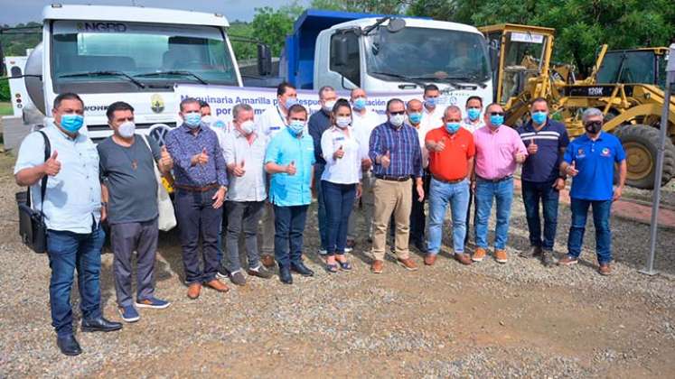 La gobernación gestionó ayudas para la reparación de malla vial destruida por las lluvias en 15 municipios./Foto cortesía
