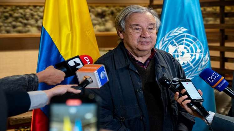 El Secretario General de la ONU, Antonio Guterres, a su llegada a Colombia para asistir a la conmemoración de los cinco años del proceso de paz, en Bogotá./ AFP