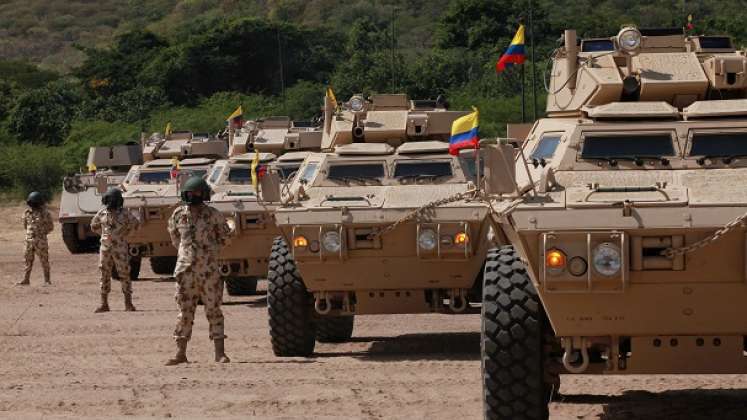 Los vehículos blindados transferidos por Estados Unidos al Ejército de Colombia. /Colprensa