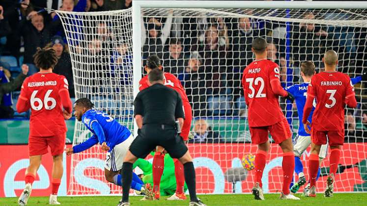 Leicester derrotó 1-0 a Liverpool en la Premier League