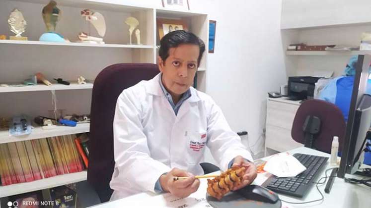 Omar Páez Jaimes, médico deportólogo, traumatólogo, ortopedista, subespecialista en artroscopia,  reemplazo en articulaciones.