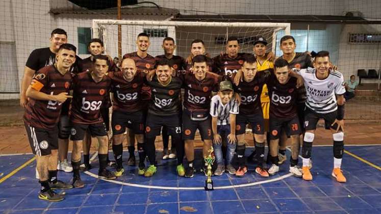 El quinteto de Colinas FC, que ganó la Copa Q'hubo en 2019, es la base del equipo Estrellas del Deporte.