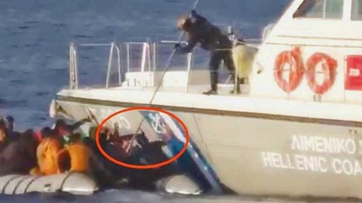 Dos migrantes mueren ahogados tras ser arrojados al mar por guardacostas./Foto: internet