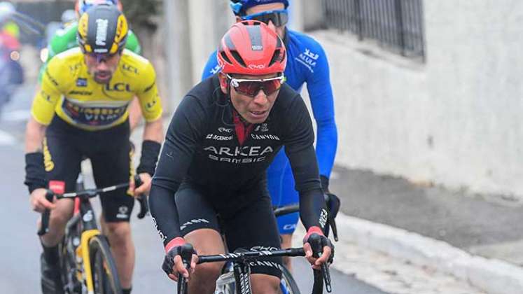Nairo Quintana tiene la posibilidad de correr la Vuelta a España 2022.