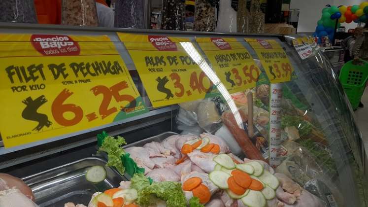 Inflan los precios en pesos y en dólares en Táchira. /  Foto:  Anggy Polanco / La Opinión 