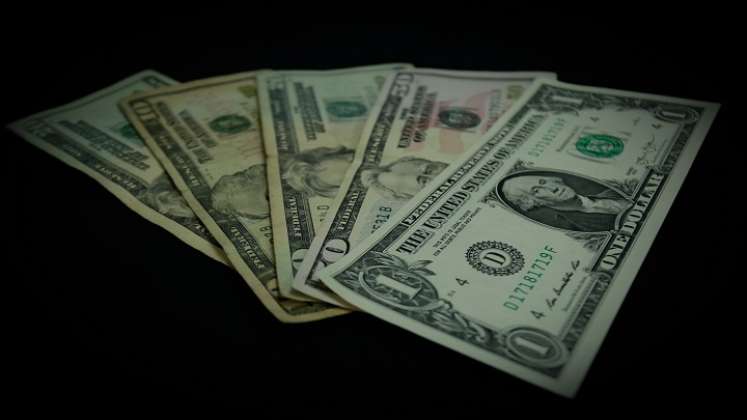 Alza en el dólar. / Foto: Colprensa 