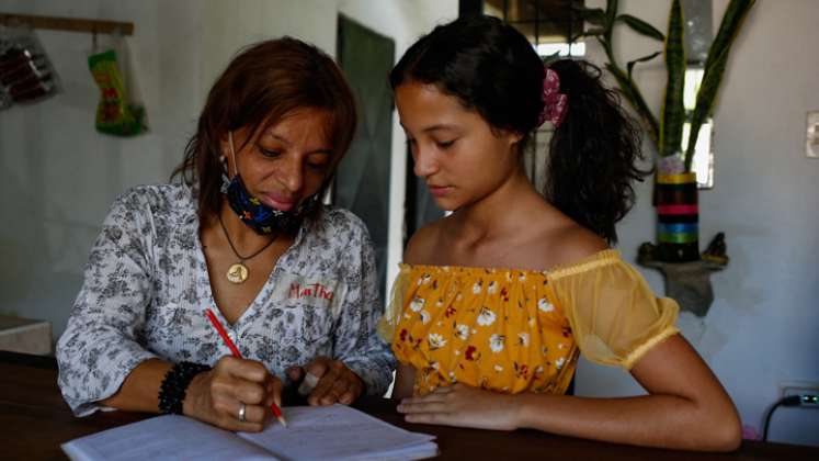 Escuelas paralelas en Venezuela 