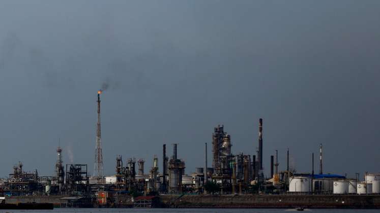 Fracking: 4 empresas demandarían por incumplimiento de contratos