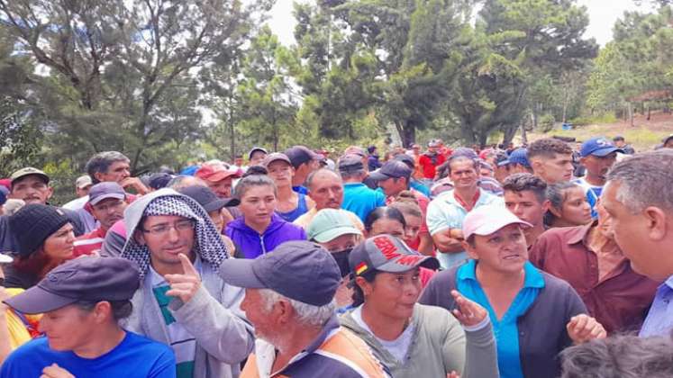 Más de 1.000 mineros salieron a protestar en el Táchira./Foto: La Opinión
