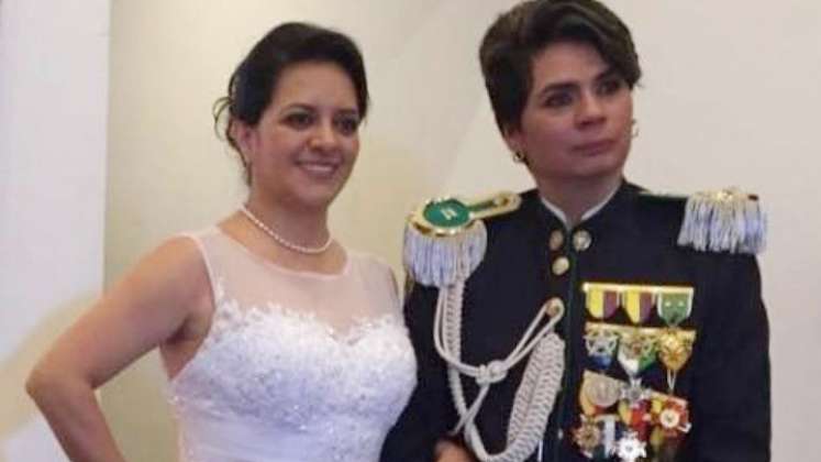 "Soy policía y soy lesbiana": La historia de la coronel Sandra Mora al frente del Fondo Rotatorio de la Policía