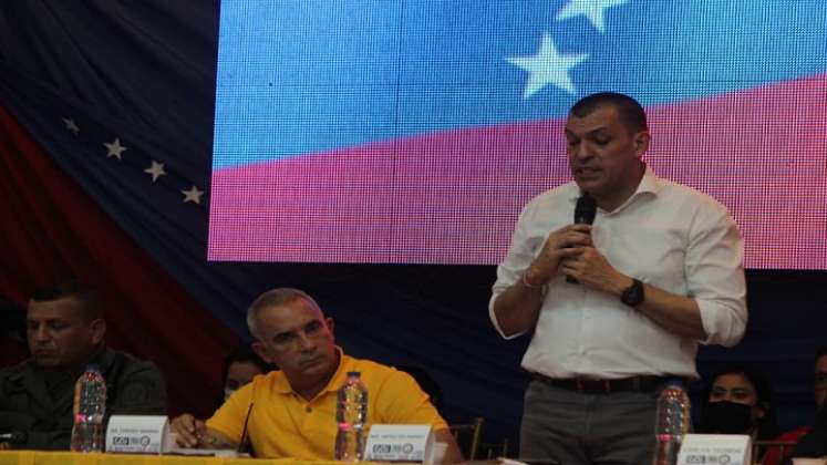 El ministro de industria y producción de Venezuela visitó la frontera del Táchira. Fotos cortesía Jhonny Parra /La Opinión 