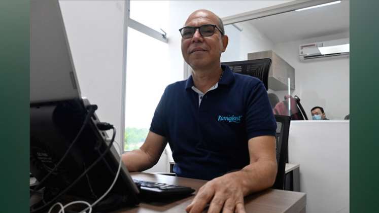 Edgar Rivera, coordinador comercial  de  Industria Kamiplast