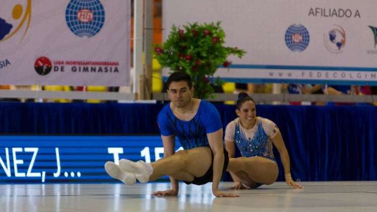 Armonía en los movimientos en la primera jornada del Panamericano de gimnasia aeróbica. 