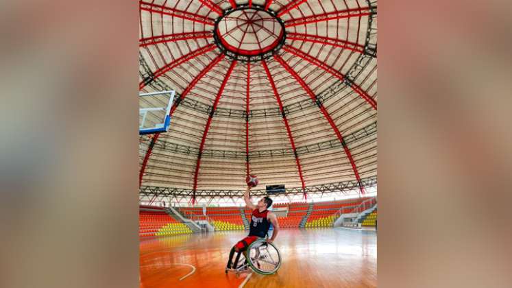 Leonel Contreras Ardila, jugador cucuteño de baloncesto en silla de ruedas