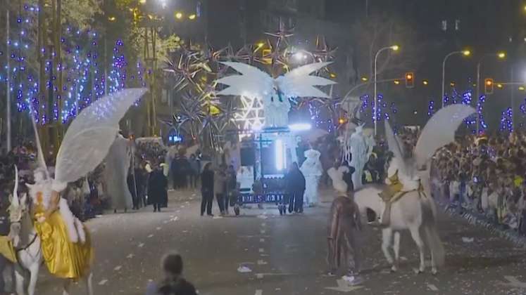Las cabalgatas de Reyes recobran su normalidad en España