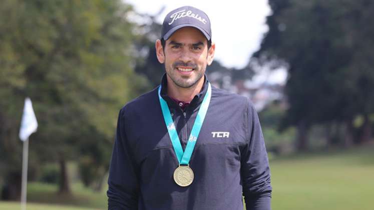Julián Colmenares Rey, golfista cucuteño. 