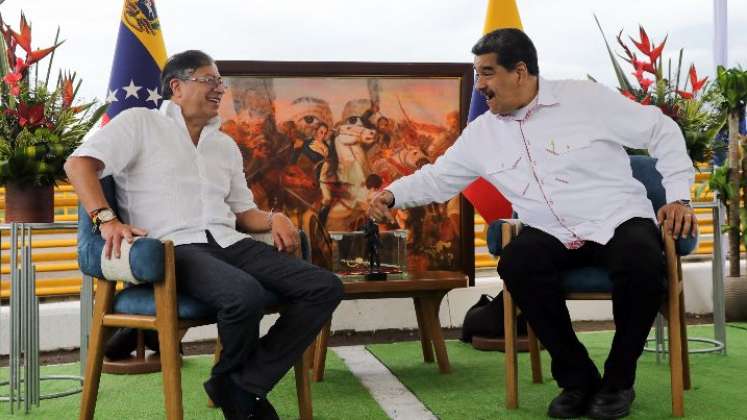 Los presidentes de Colombia, Gustavo Petro, y Nicolás Maduro, de Venezuela, se encontraron en la frontera./Foto AFP