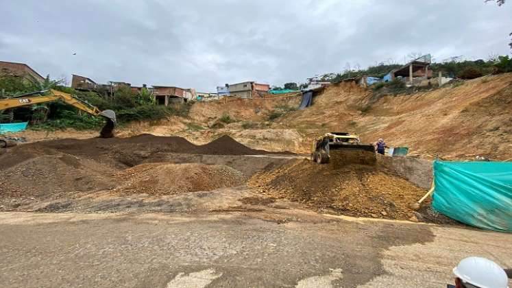 Voceros cívicos de la región preocupados por la lentitud de las obras en la Transversal del Catatumbo.