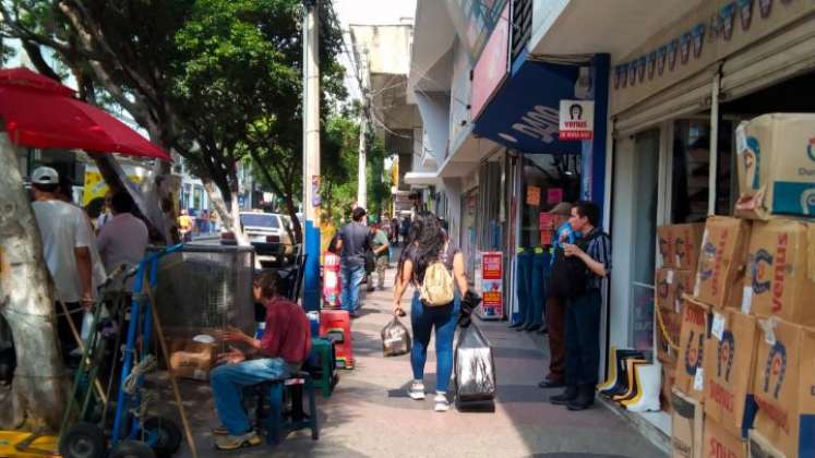 Siguen las peleas por el espacio público en Cúcuta.