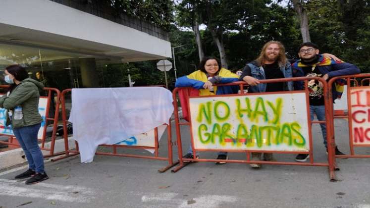 Estudiantes de la universidad Francisco de Paula Santander, seccional Ocaña esperan ser escuchados.