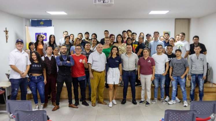 Graduación de los jóvenes migrantes y colombianos que recibieron la formación./Foto Cortesía