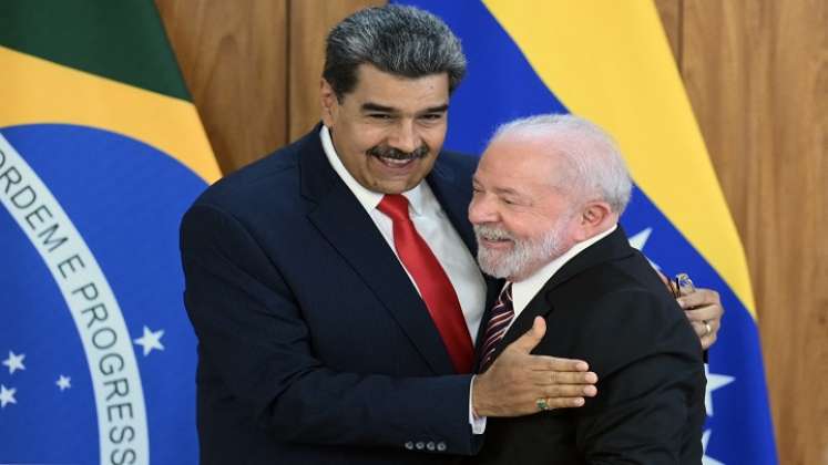 Reunión de presidentes suramericanos en Brasil