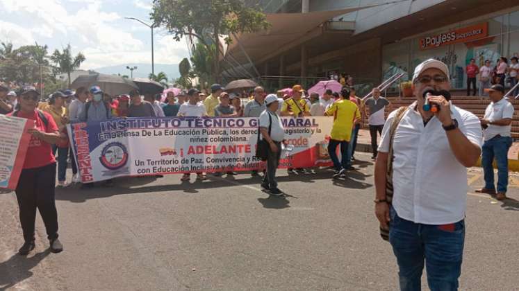 Docentes se movilizan en Cúcuta 
