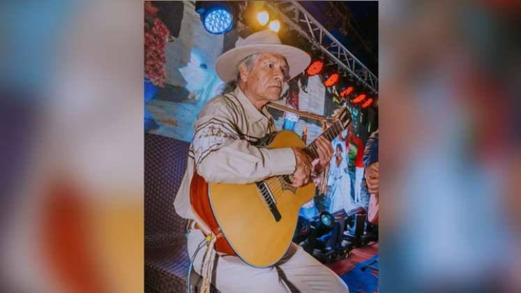 El 'Colombiano de Oro’ que a sus 72 años le canta a Arboledas 