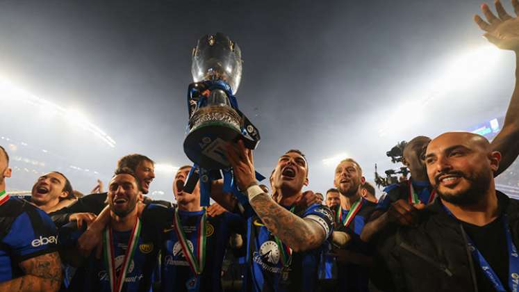Lautaro Martínez da al Inter su tercera Supercopa de Italia consecutiva