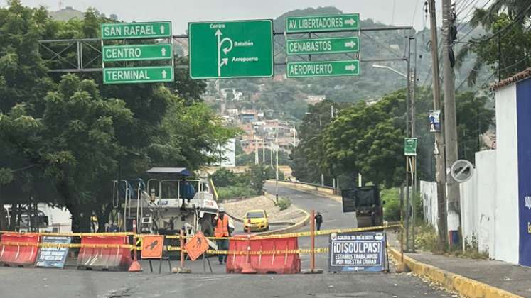 Congestión vehicular en Pinar del Río por cierre del puente Beníto Hernández