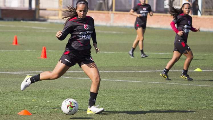 El Cúcuta Deportivo femenino 2024 continúa con los trabajos de pretemporada de cara al inicio del campeonato este fin de semana.