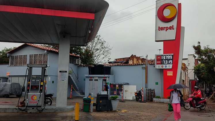 En Cúcuta y demás municipios de Norte de Santander, el costo promedio del galón de la gasolina subsidiada ascendió a $13.789 y el del ACPM a $7.251. / Foto: Leonardo Favio Oliveros-La Opinión