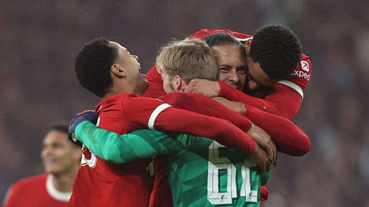 Liverpool conquista la Copa de la Liga al ganar 1-0 al Chelsea 