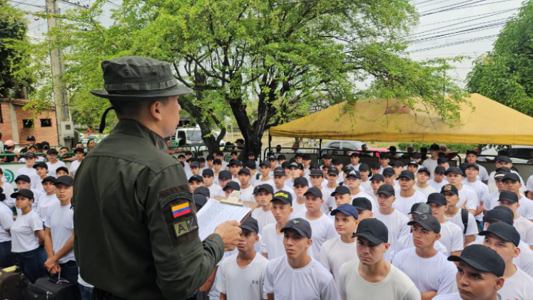 Más de 200 jóvenes están en proceso de adiestramiento para prestar Servicio Militar. 
