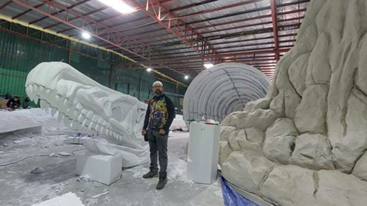 De Chinácota, a Kuwait con sus esculturas
