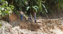 Un S.O.S. lanzan los alcaldes de la zona del Catatumbo para conjurar los efectos de la ola invernal. Reclaman la intervención urgente de la Unidad Nacional de Gestión del Riesgo.