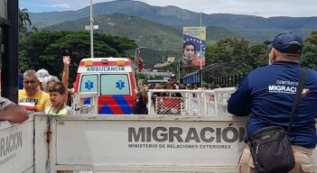 Alertan que constantemente menores ingresan desde Colombia a Venezuela sin representantes ni documentos. Foto Anggy Polanco / La Opinión 